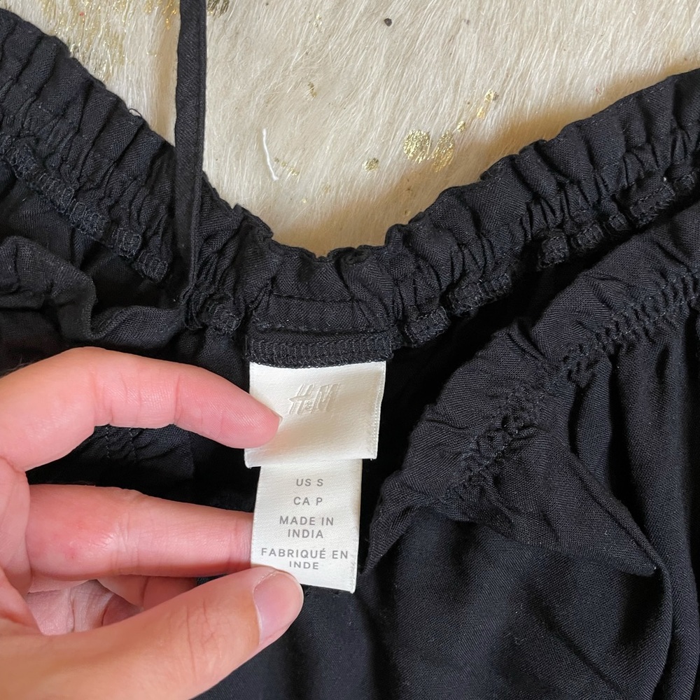 H&m tiered little black dress - Picture 2 of 4